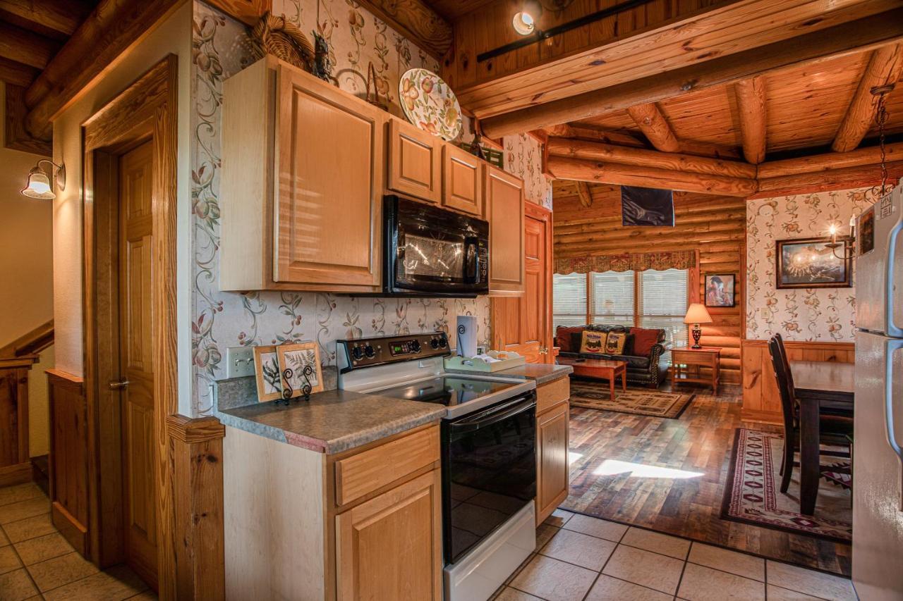 Great Wolf Cabin In Pigeon Forge! Villa Exterior photo